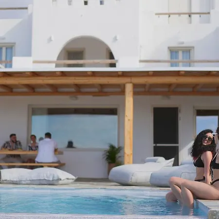 Vouno Luxury Glinado Naxos