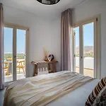 Vouno Luxury Glinado Naxos