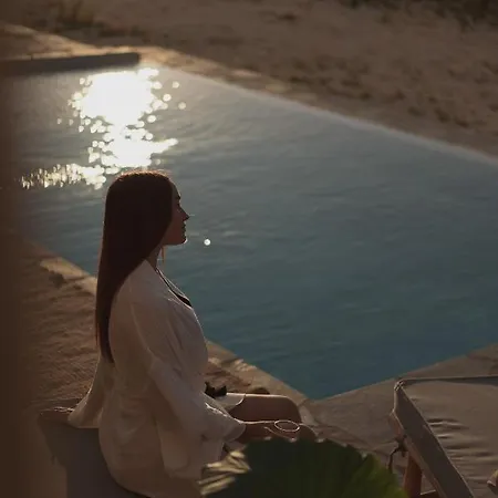 Vouno Luxury فيلة